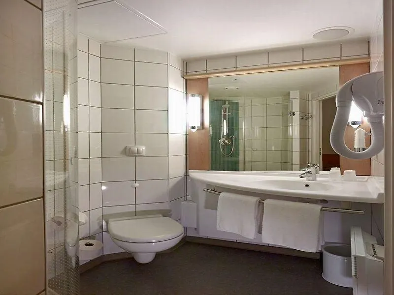 Ibis Warszawa Reduta Hotel 3*, Varsóvia Polónia