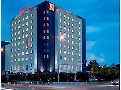 Ibis Warszawa Reduta Hotel 3*, Warsaw Poland